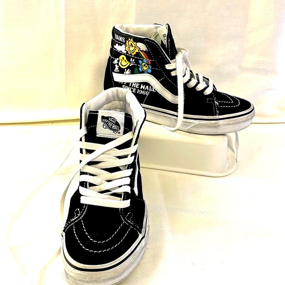 Vans  Off The Wall Suede / leather Hightop Sneakers - Picture 1 of 7